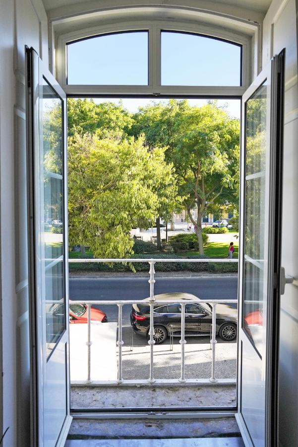 Apartamento Casa St Yves - Sunny Flat In Setubal On Av Luisa Todi Exterior foto